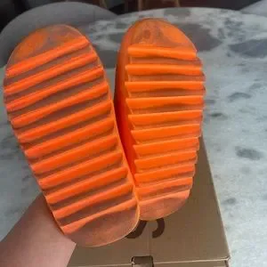 Adidas Yeezy Slide in Vibrant Orange Buy Adidas Yeezy Slides Kids  main image 3